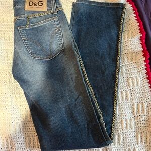 Dolce & Gabanna w/chain trim detail